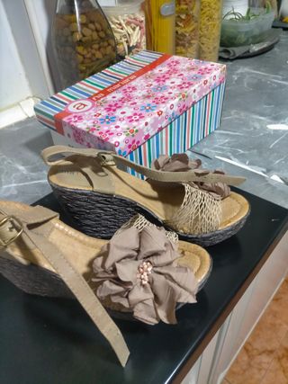 Sandalias cuña mujer Mariana verano