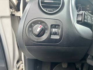 SEAT ALTEA 1.6TDI 105CV AŃO 2010