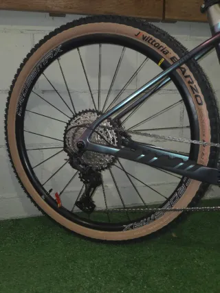 Bici MTB Carbono Conor XTREM 12v