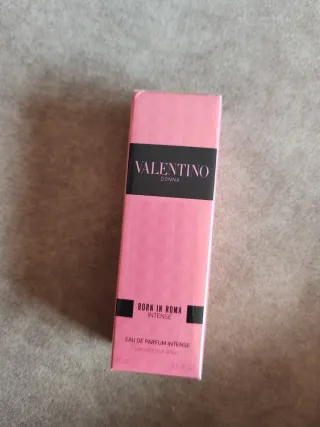 Valentino Donna Born in Roma Eau de Parfum Intense
