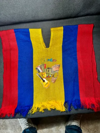 Poncho Bandera Colombia Infantil - Nuevo - Musical