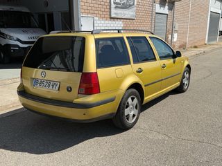 Volkswagen Golf 2000