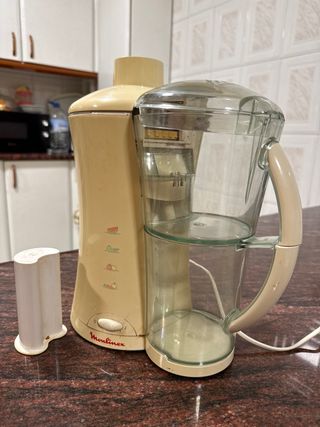 Licuadora Moulinex Beige