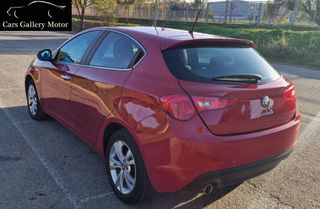 Alfa Romeo Giulietta 2012