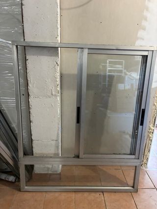 Ventana corredera aluminio (2 disponibles)