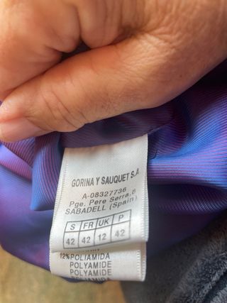 Abrigo Larresse Negro Entretiempo