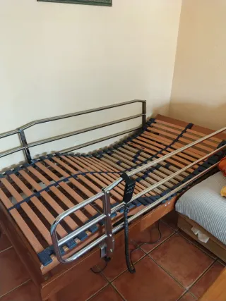 Cama articulada madera y metal
