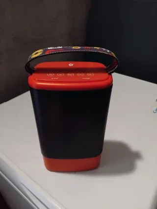 Cassa Bluetooth Rossa e Blu