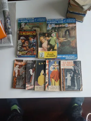 Libros antiguos 1934 la farsa y Florencio Parreño