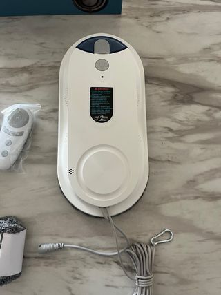 Robot Limpiacristales con Mando