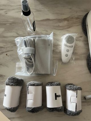 Robot Limpiacristales con Mando