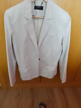 Americana mujer blanca