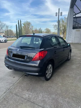 Peugeot 207 2008
