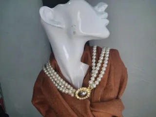 Collana vintage perle tre fili oro