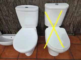 Inodoros y lavabos de cerámica Un inodoro vendido