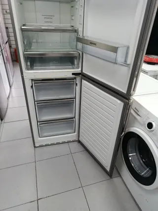 Nevera marca Siemens 2,m Garantía + transporte