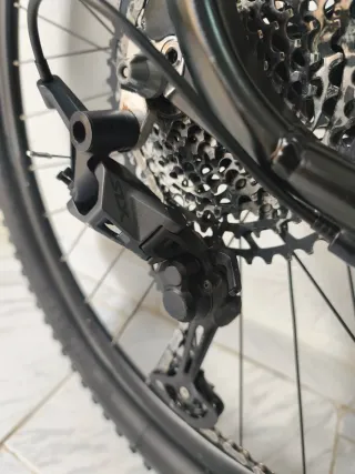 Mendiz X10 Talla L 29