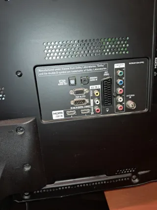 Televisión LG Pantalla Plana Negra