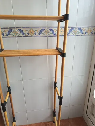 Estantería baño madera y plástico