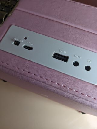 Lettore CD Klim MP3 USB BT Rosa Ricaricabile