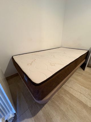 Cama 100x190cm: Colchón y Base Tapizada