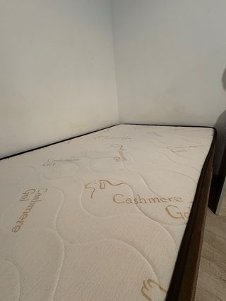 Cama 100x190cm: Colchón y Base Tapizada