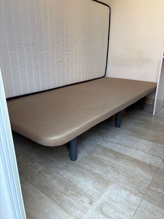 Cama 100x190cm: Colchón y Base Tapizada