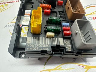 BCM Caja Fusibles Peugeot 1007 Citroen 9661707880