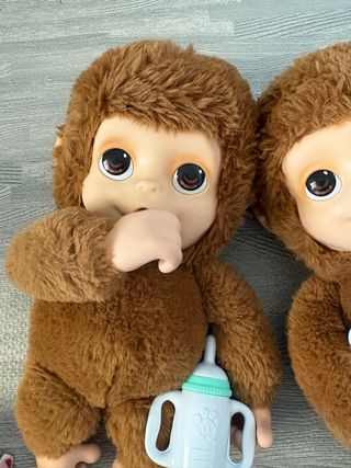 Little Live Pets Monos Bebé con Biberón