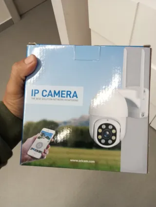 Telecamera IP Wi-Fi con antenne