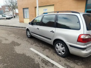 Ford Galaxy 2004