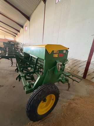 Sembradora de siembra directa combinada