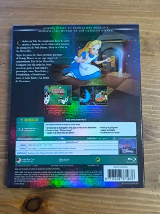 Alicia en el País de las Maravillas con slipcover