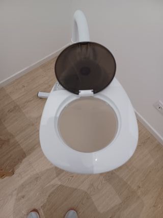 Lámpara de pie con lupa