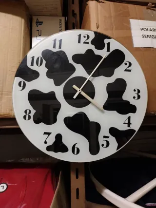 Reloj de pared Sony diseño vaca