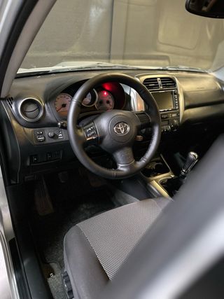 Toyota RAV4 2006