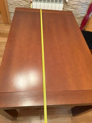 Mesa extensible madera maciza.Seseña-Quiñón