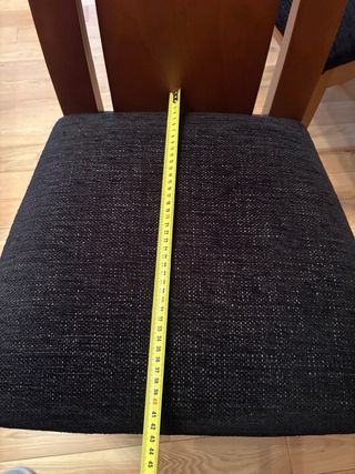 Mesa extensible madera maciza.Seseña-Quiñón