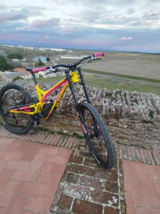 Commencal Supreme V4.2 2017-2018