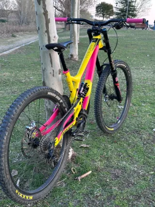 Commencal Supreme V4.2 2017-2018