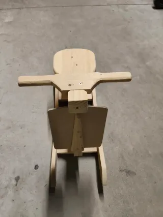 Moto balancín artesanal madera maciza