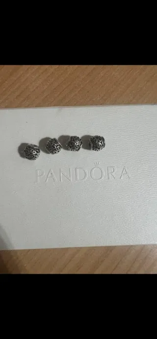 Set 4 Charm Pandora Argento 18 euro cadauno