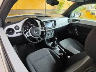 Volkswagen Beetle 2016