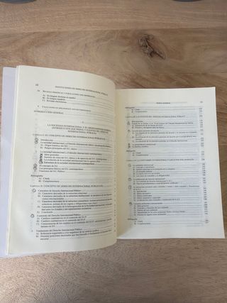 Libro de Derecho Internacional público UNED