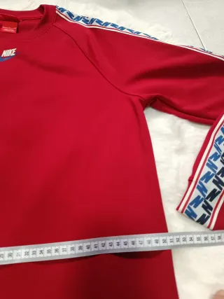 Sudadera Nike Roja con Banda Lateral
