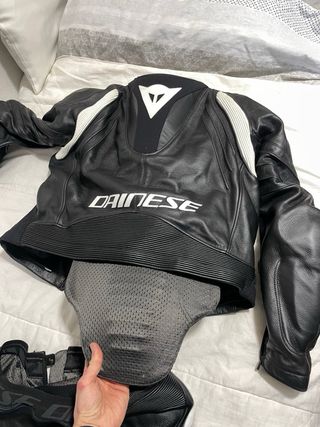 Mono Dainese Avro D-Air 2 Piezas