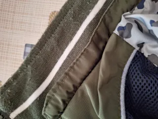 Chaqueta verde hombre brillo