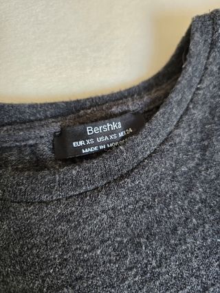 Vestido Bershka gris manga larga volantes XS