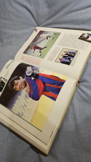 Libro de la historia del Barsa desde 1899/1995