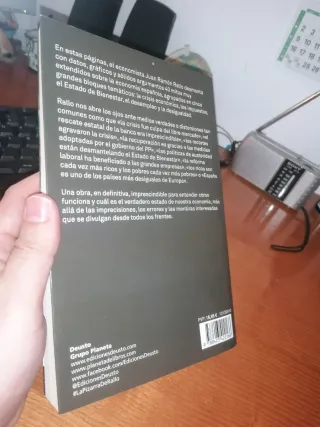 Libro: LA PIZARRA DE JUAN RAMÓN RALLO